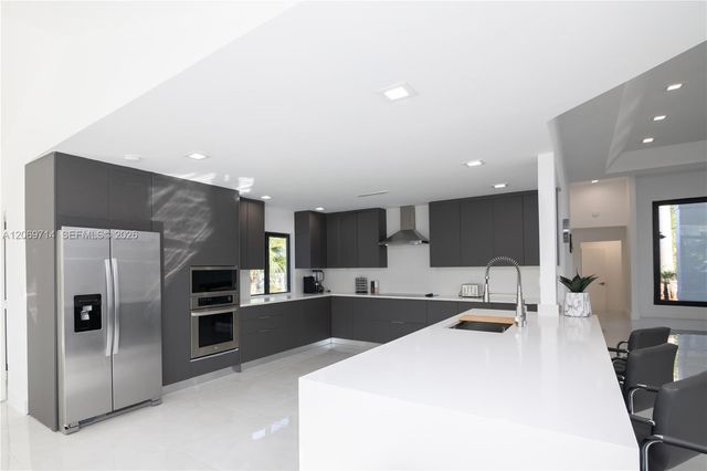 201 Holiday Drive, Hallandale Beach, FL 33009