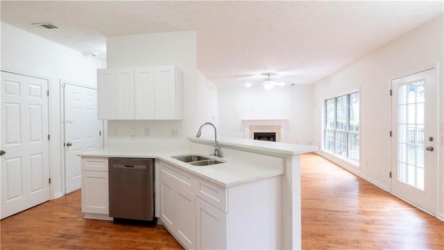 1607 Tunbridge Lane, Lawrenceville, GA 30043