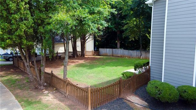 1607 Tunbridge Lane, Lawrenceville, GA 30043
