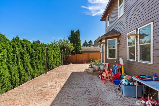 32638 20th Ave SW, Federal Way, WA 98023