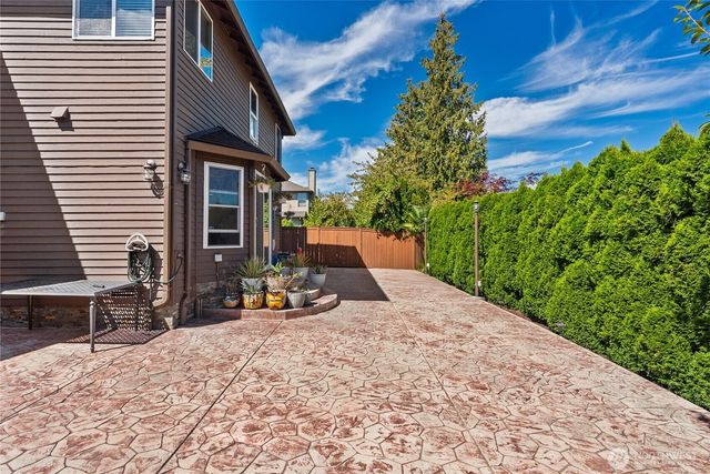 32638 20th Ave SW, Federal Way, WA 98023