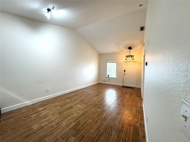 8423 BERNWOOD COVE LOOP 410, Fort Myers, FL 33966