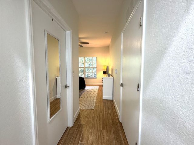 8423 BERNWOOD COVE LOOP 410, Fort Myers, FL 33966