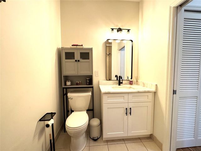 8423 BERNWOOD COVE LOOP 410, Fort Myers, FL 33966