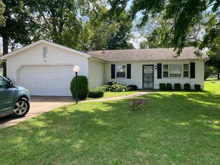 217 Monfort Street, College Corner, OH 45003