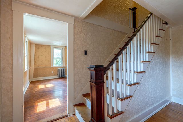 38 West Main Street, Warner, NH 03278