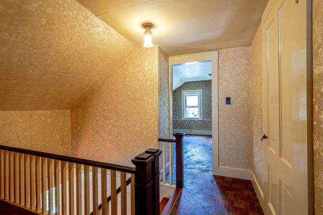 38 West Main Street, Warner, NH 03278