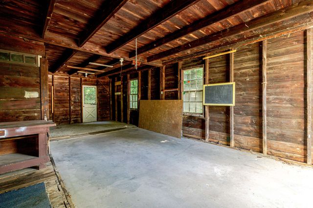 38 West Main Street, Warner, NH 03278
