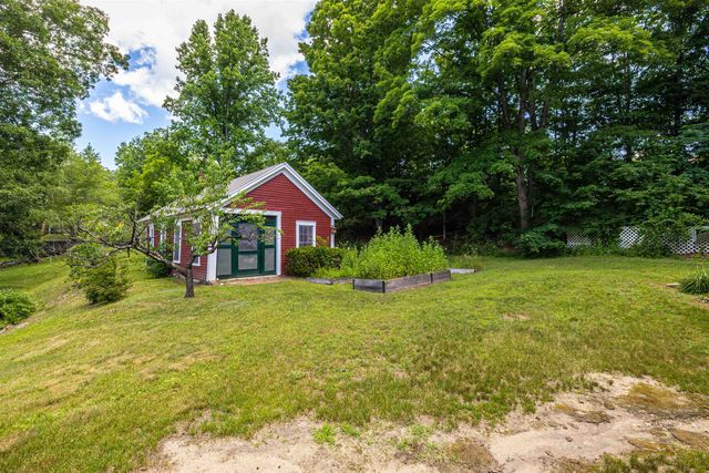 38 West Main Street, Warner, NH 03278