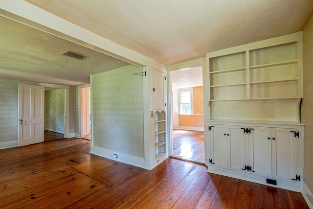 38 West Main Street, Warner, NH 03278