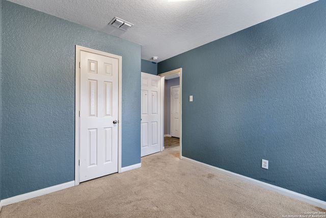 6330 Lake Victoria, San Antonio, TX 78222