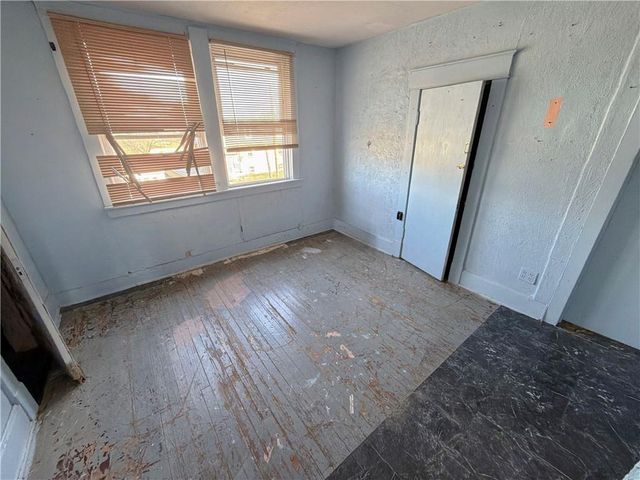 1136 N 32nd Street, Kansas City, KS 66102