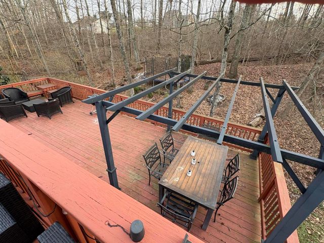 1656 Deer Run Drive, Burlington, KY 41005