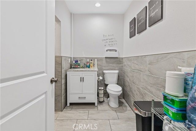 8452 Katella, Stanton, CA 90680