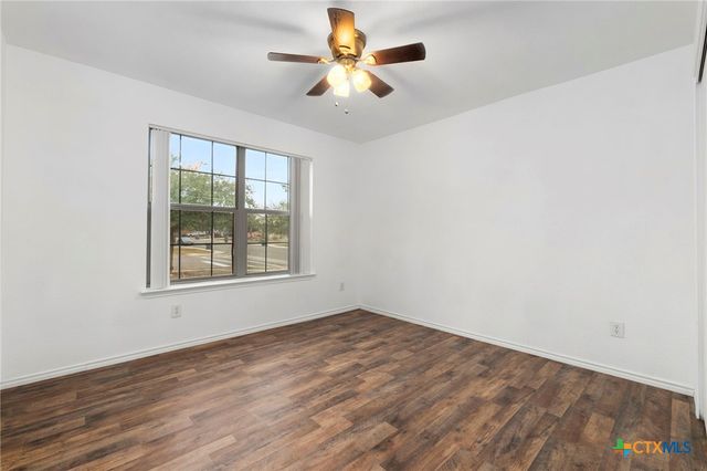 620 Waterleaf Boulevard, Kyle, TX 78640