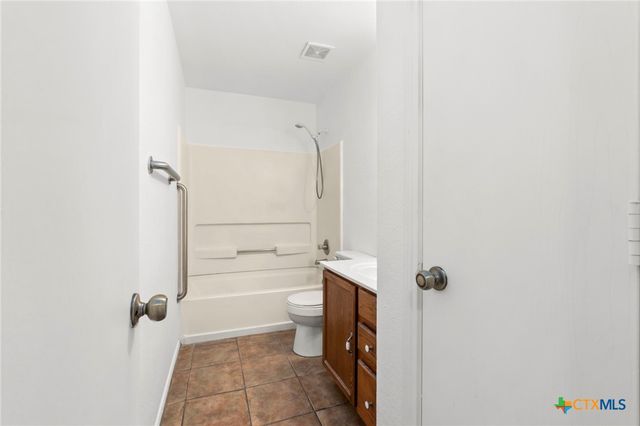 620 Waterleaf Boulevard, Kyle, TX 78640