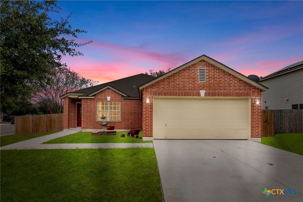 620 Waterleaf Boulevard, Kyle, TX 78640