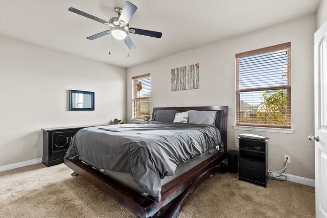 11 Pleasant Valley, Sanger, TX 76266