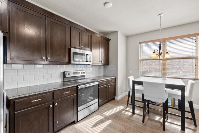 11 Pleasant Valley, Sanger, TX 76266