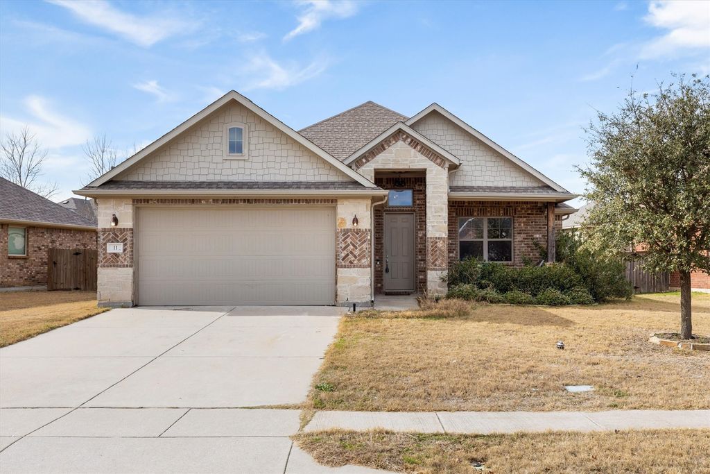 11 Pleasant Valley, Sanger, TX 76266