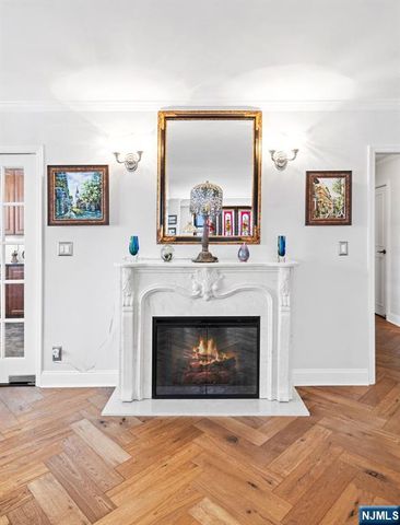 7855 Boulevard E 6A, North Bergen, NJ 07047