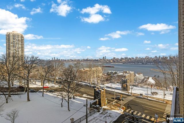 7855 Boulevard E 6A, North Bergen, NJ 07047