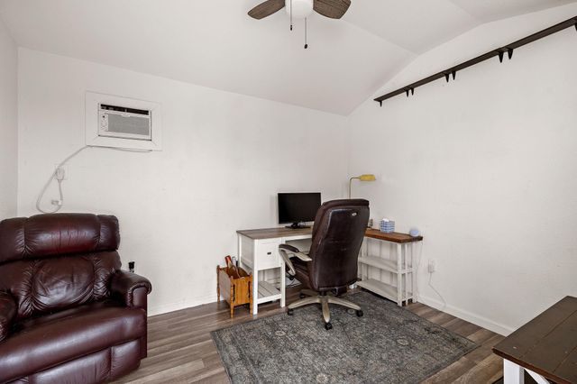 1065 Canada Wild DR, Buda, TX 78610