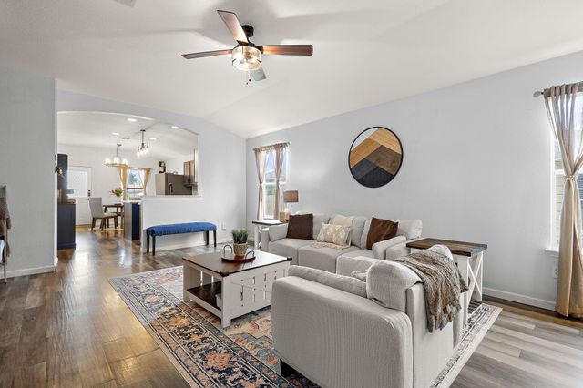 1065 Canada Wild DR, Buda, TX 78610