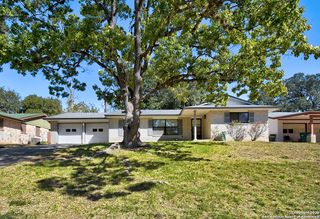 323 Shin Oak, Live Oak, TX 78233
