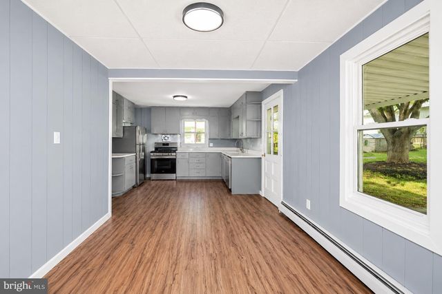 1425 HARDING AVE, Hershey, PA 17033