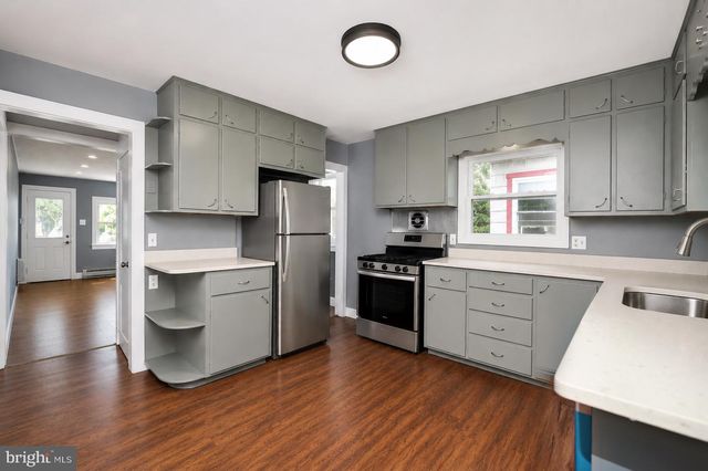 1425 HARDING AVE, Hershey, PA 17033