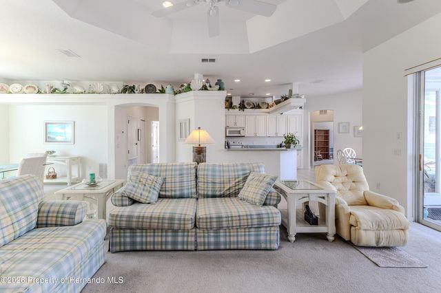 2237 Claremont Lane, Spring Hill, FL 34609