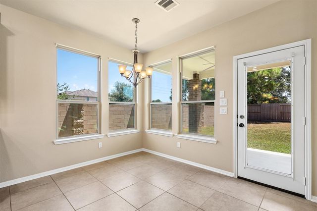 9726 Bonham Lakes Lane, Humble, TX 77396
