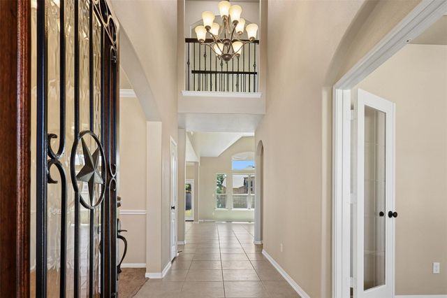 9726 Bonham Lakes Lane, Humble, TX 77396