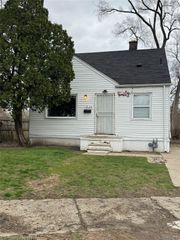 9126 Abington Avenue, Detroit, MI 48228