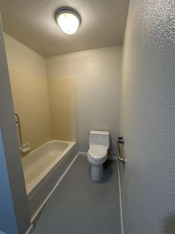 1430 E 7th, Stockton, CA 95206