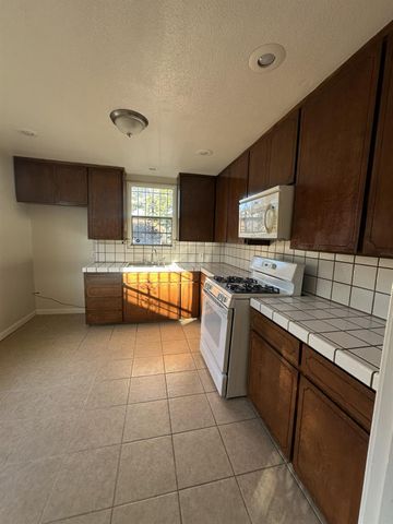 1430 E 7th, Stockton, CA 95206