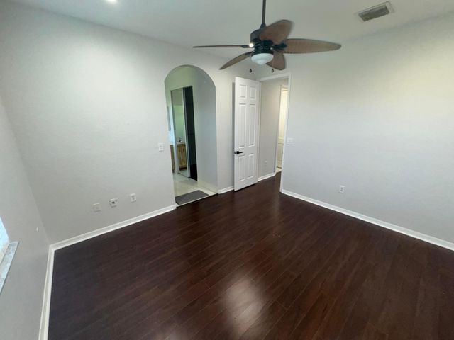 162 Lake Monterey Circle, Boynton Beach, FL 33426