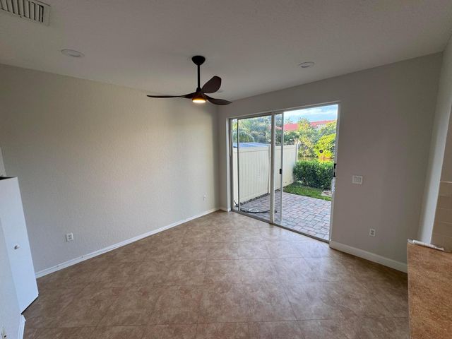 162 Lake Monterey Circle, Boynton Beach, FL 33426