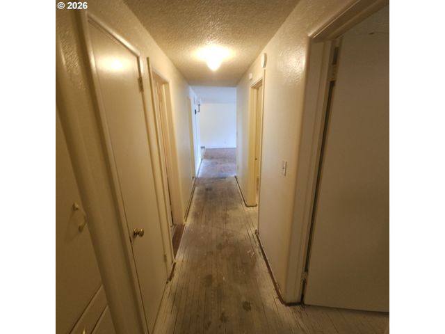 3193 W 14TH Ave, Eugene, OR 97402