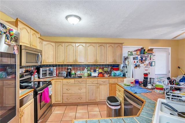 125 Maple Place, Fayetteville, GA 30215