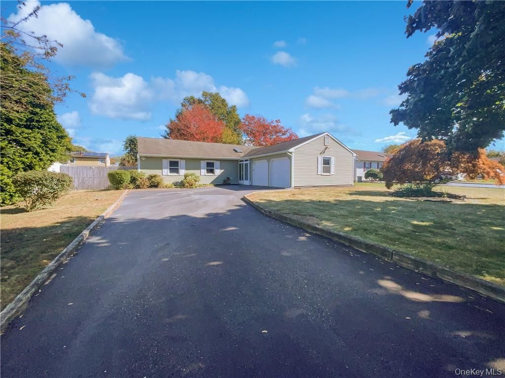 11 Frost Valley Drive, East Patchogue, NY 11772