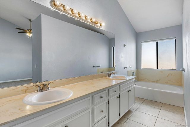 8535 Paradise Valley Rd 4, Spring Valley, CA 91977