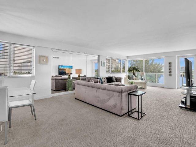 3000 Holiday Drive 603, Fort Lauderdale, FL 33316