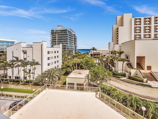 3000 Holiday Drive 603, Fort Lauderdale, FL 33316