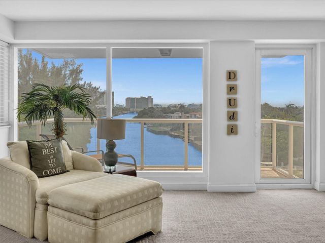 3000 Holiday Drive 603, Fort Lauderdale, FL 33316