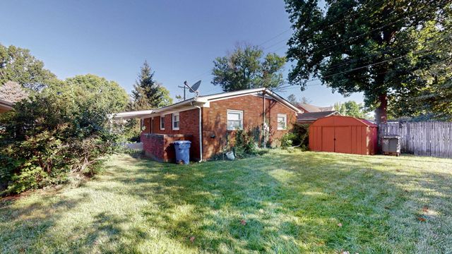 208 Savoy Road, Lexington, KY 40504