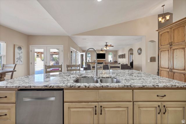 2497 RIVER CIR, Santa Clara, UT 84765