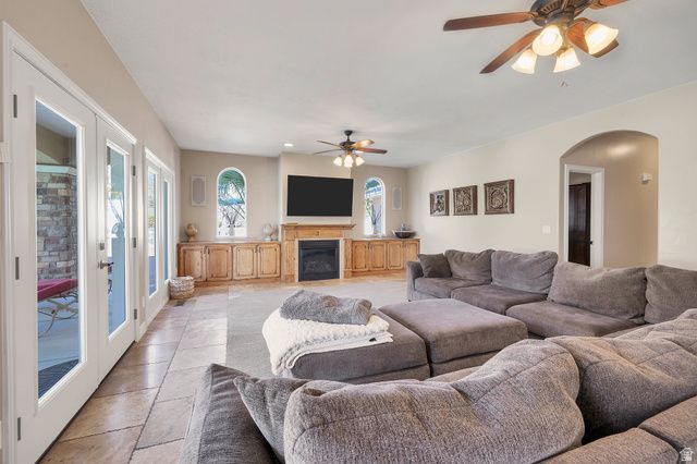 2497 RIVER CIR, Santa Clara, UT 84765