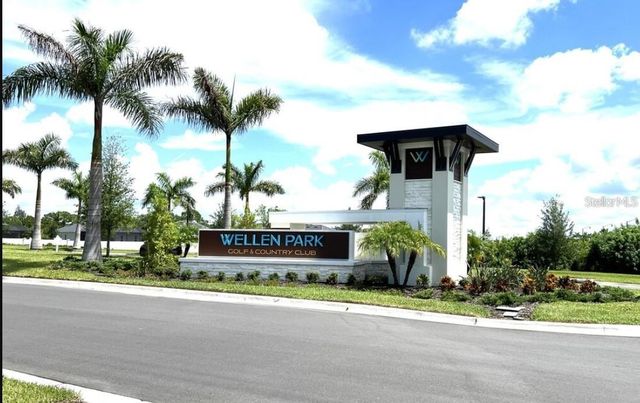 17565 OPAL SAND DRIVE 401, Venice, FL 34293